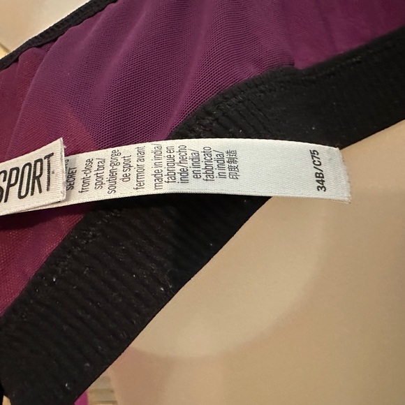 Victoria's Secret Sport Knockout Double Front Close Sports Bra Molded Cups 34B - Picture 15 of 16